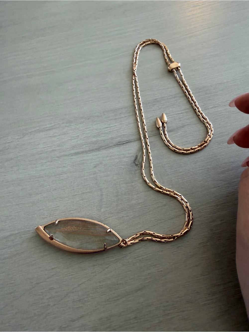 Kendra Scott adjustable Rose Gold Pendant Necklace - Picture 4 of 4